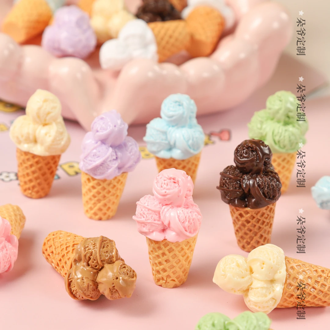 【朵爷定制-甜筒冰淇淋（亮面）】diy创意树脂食玩手工摆件配件饰品