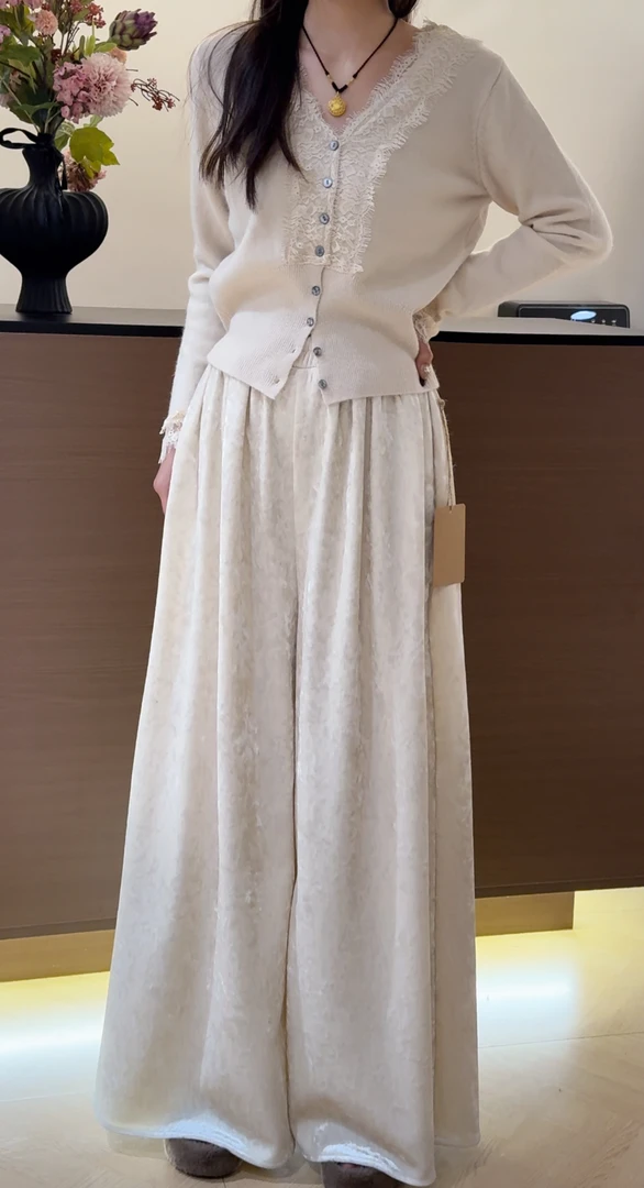 【金钻绒阔腿裤】丝绒加厚绒大阔腿显瘦阔腿裙裤（大裙裤！不是窄版！）