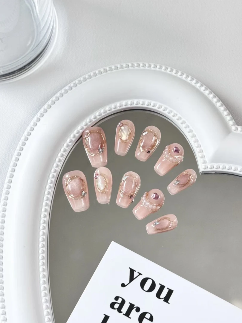 穿戴甲默认微瑕介意勿拍（下单备注编号）