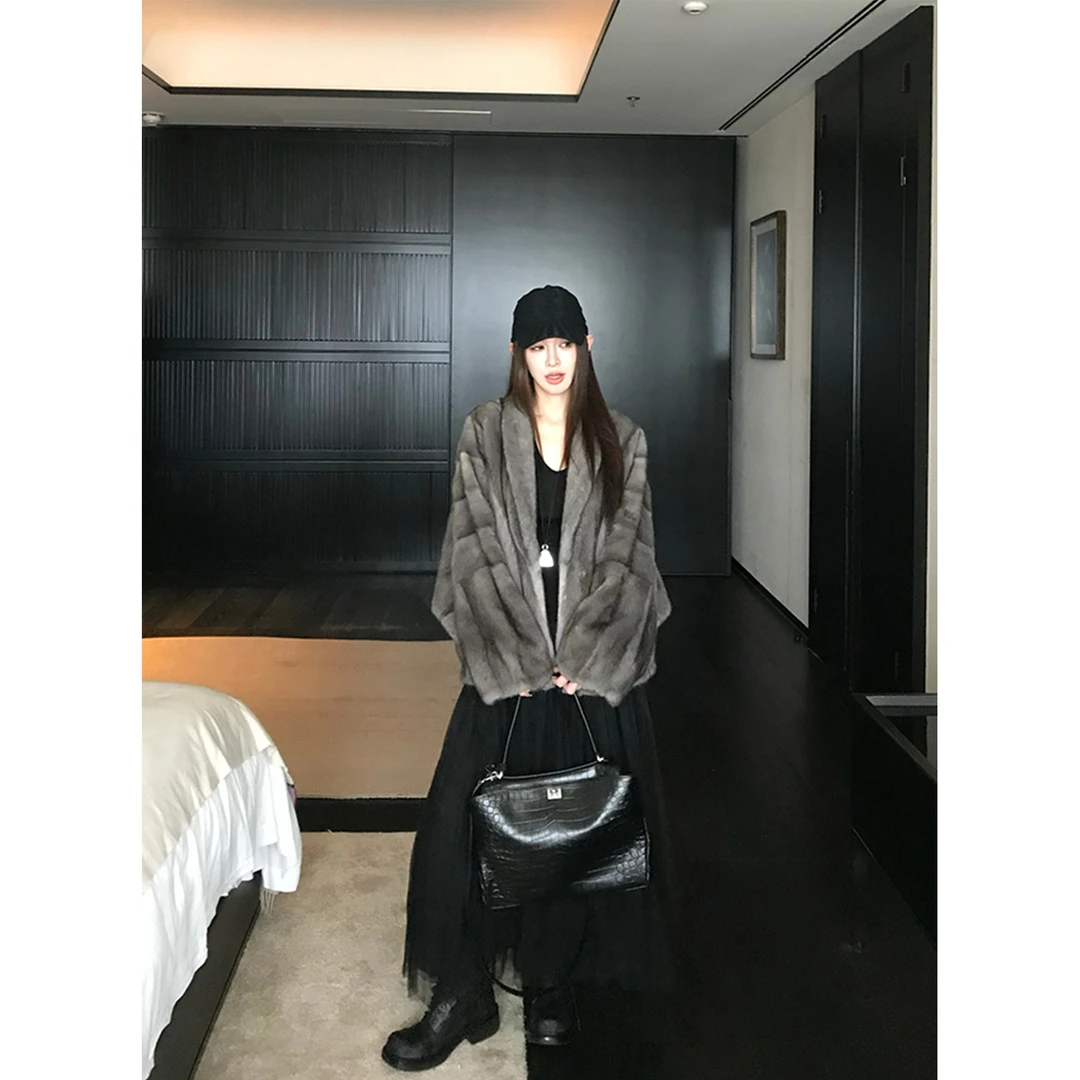 【双11狂欢】“美神降临”丹麦进口紫标级水貂灯笼袖整貂皮草外套