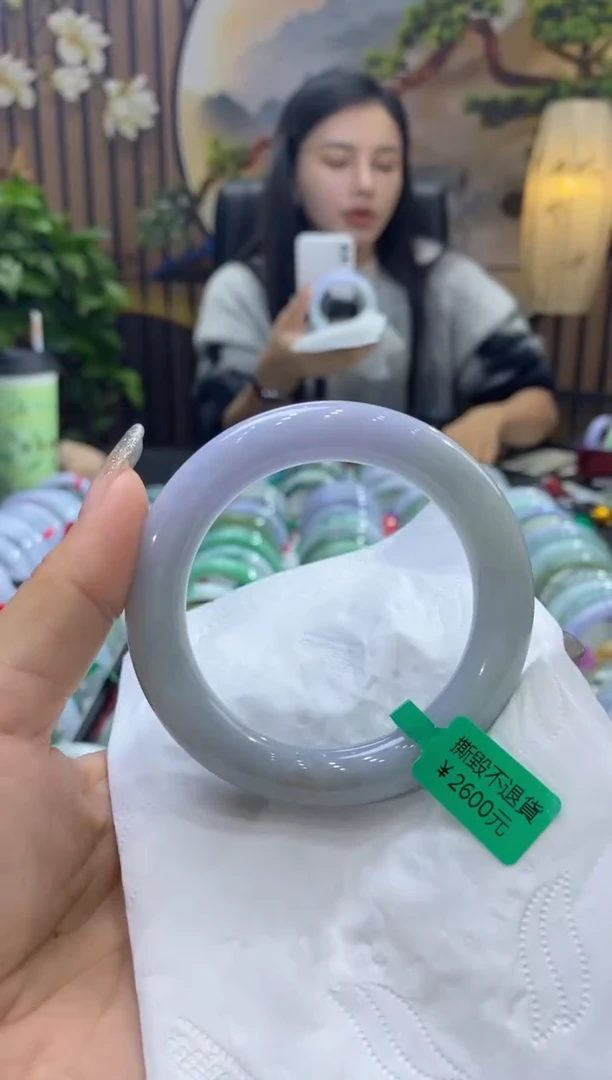 【闪购商品】翡翠手镯未镶嵌多人00001208