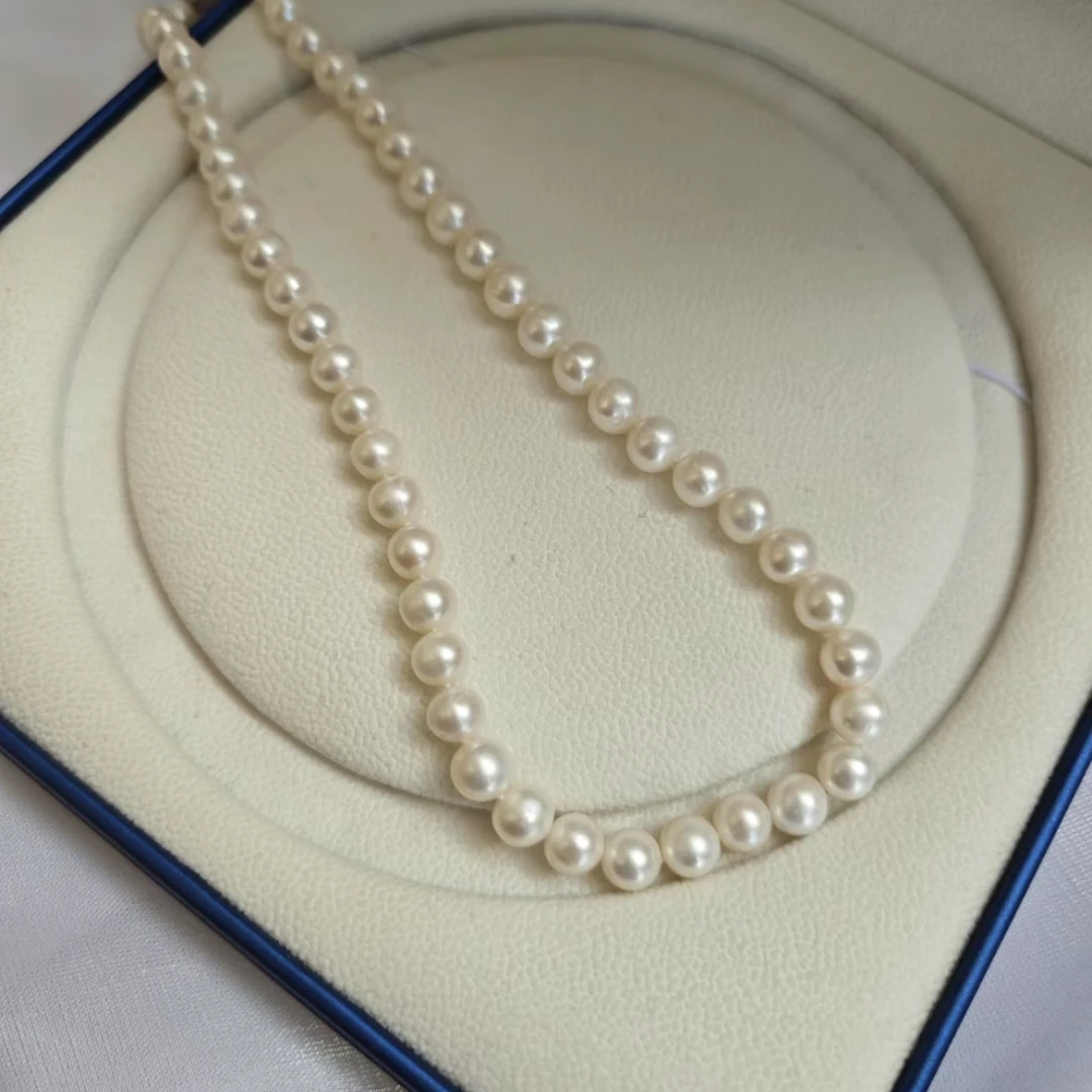 非金属仿珍珠项链 “阔太”法式气质施家（钻钻）白珠项链