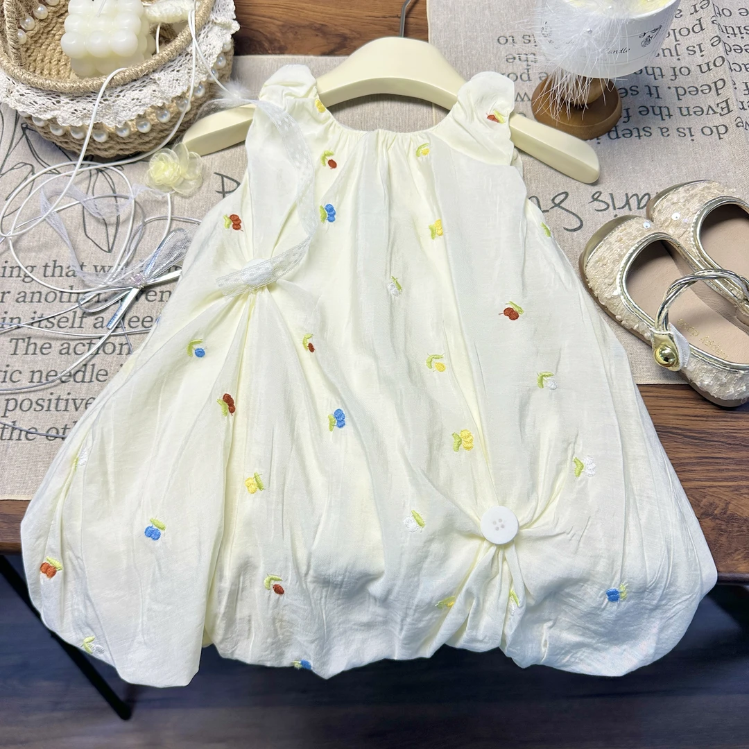 女童连衣裙夏季2024年新款碎花宝宝夏款泡泡袖女宝绣花无袖花苞裙