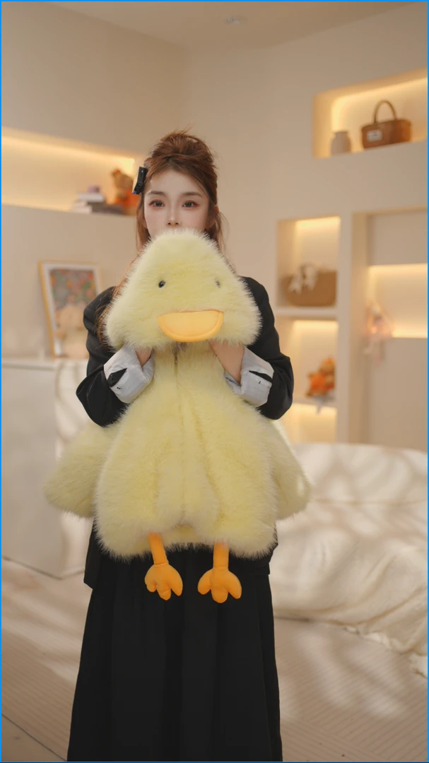 亲子装黄色小鸭子毛毛衣外套中大童冬季棉服女童毛绒鸭子加绒