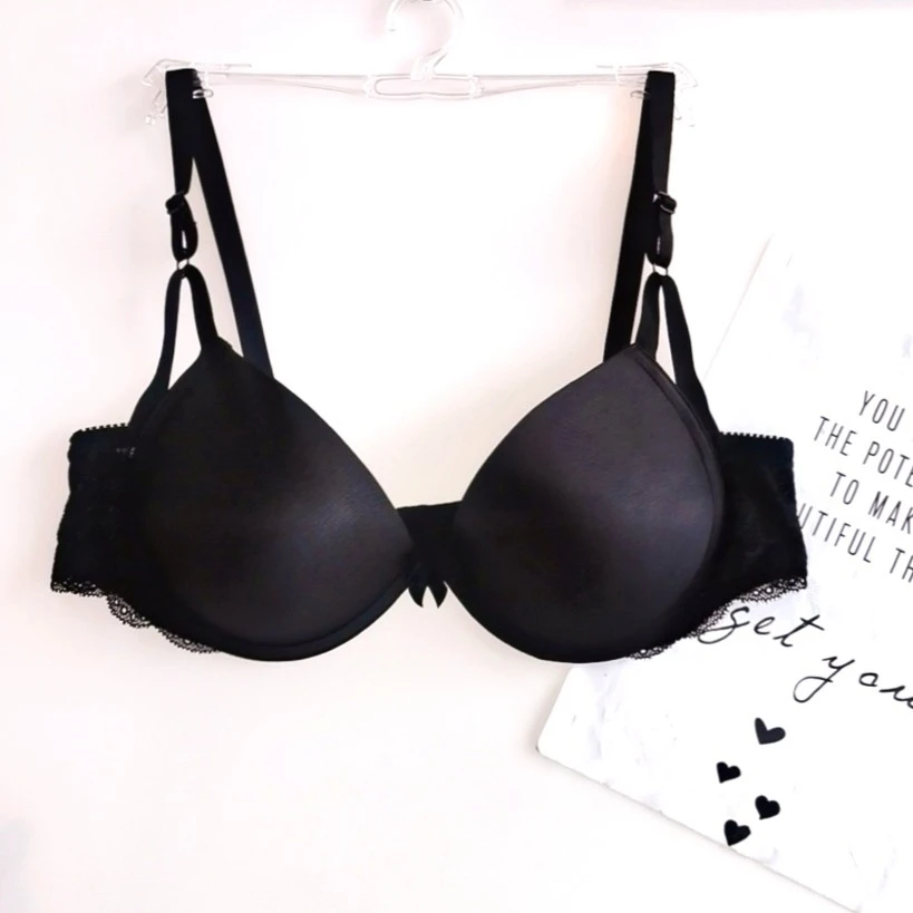 风情月亮 Y-821 B/C杯女士背心Bra一套