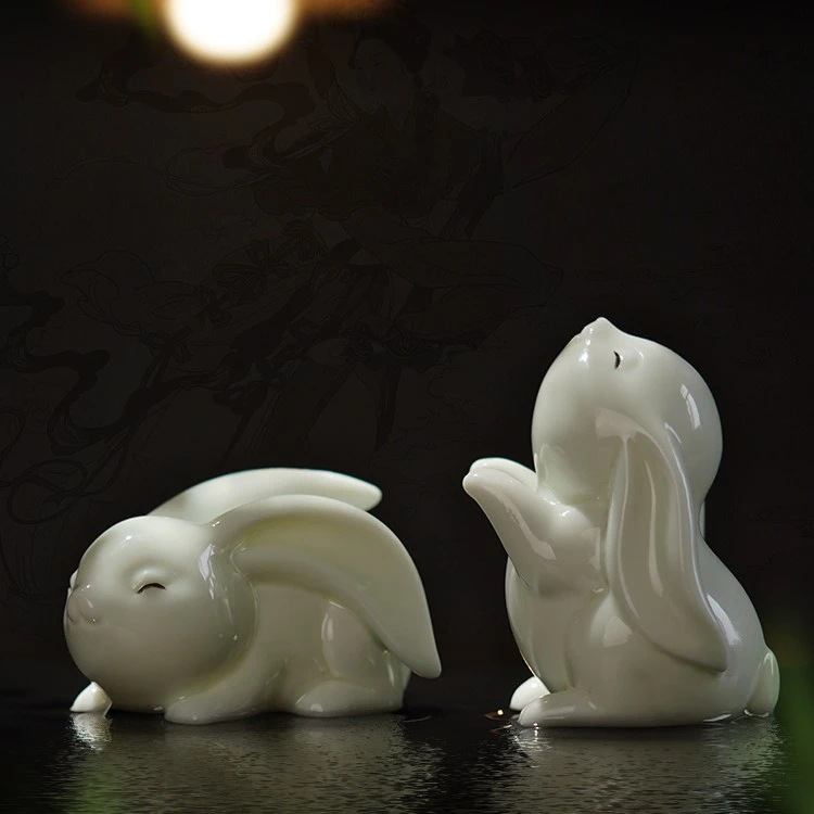 兔年吉祥物创意陶瓷可爱小兔兔子摆件家居客厅桌面装饰品茶宠茶玩