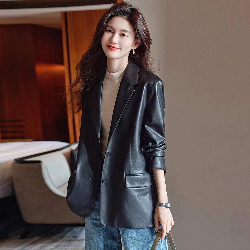 黑色复古西装休闲皮衣外套女2025年秋冬季新款宽松中长款网红西服