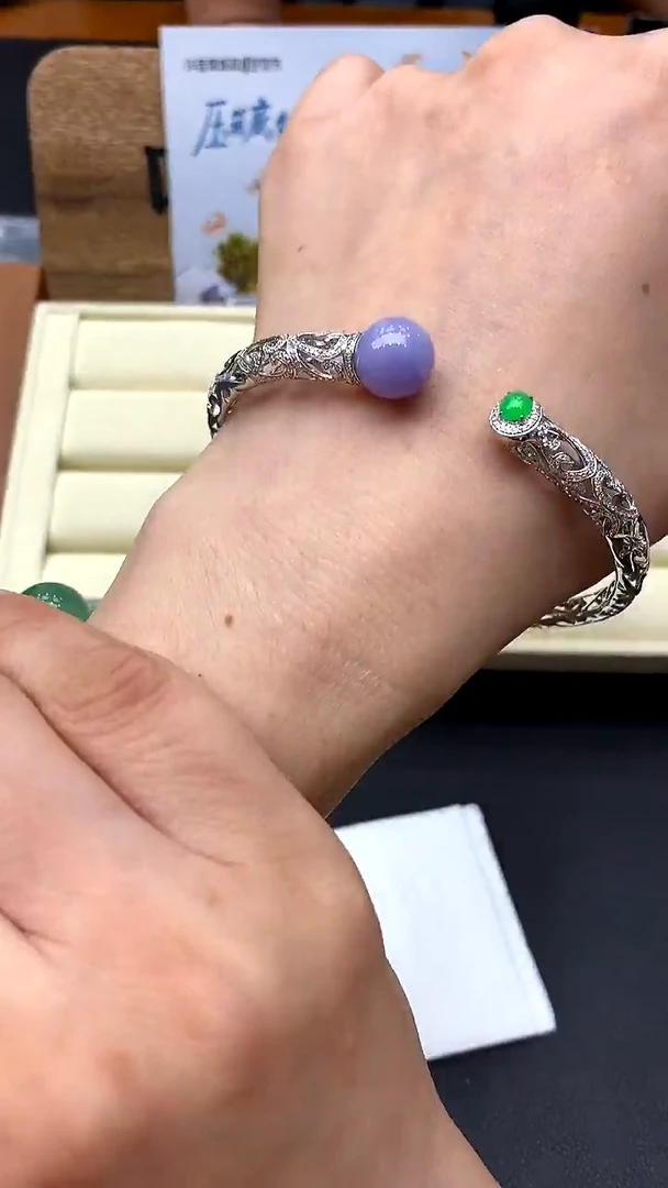【闪购商品】翡翠手镯18K金镶嵌359-中国好珍宝