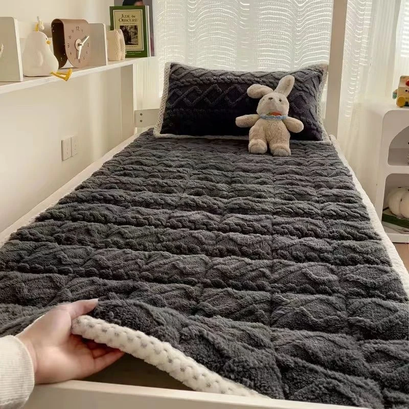 A类牛奶绒加厚学生宿舍床垫榻榻米单人双人床褥地铺上下铺保暖垫