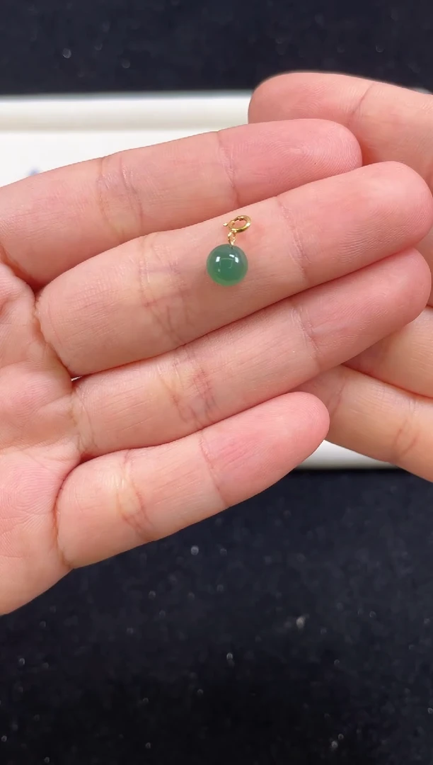 【闪购商品】翡翠吊坠(不含链)18K金镶嵌一个    P108