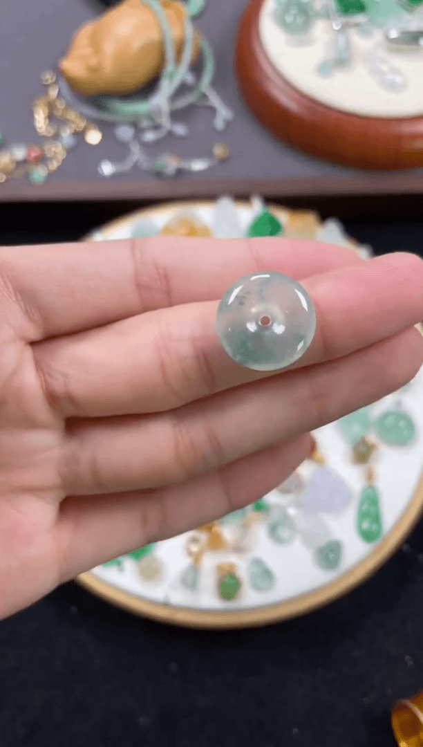 【闪购商品】翡翠吊坠(不含链)未镶嵌 一个JK502