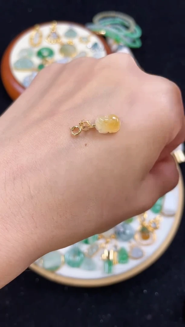 【闪购商品】翡翠吊坠(不含链)18K金镶嵌一个  JK509