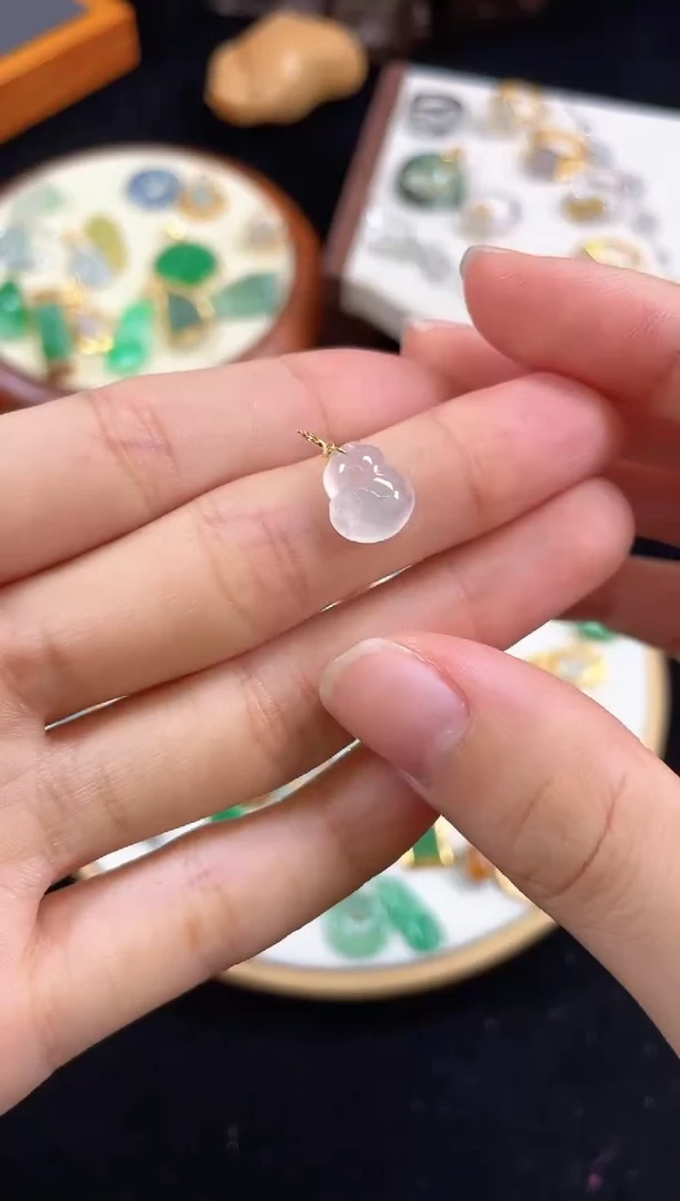 【闪购商品】翡翠吊坠(不含链)18K金镶嵌一个  JK538