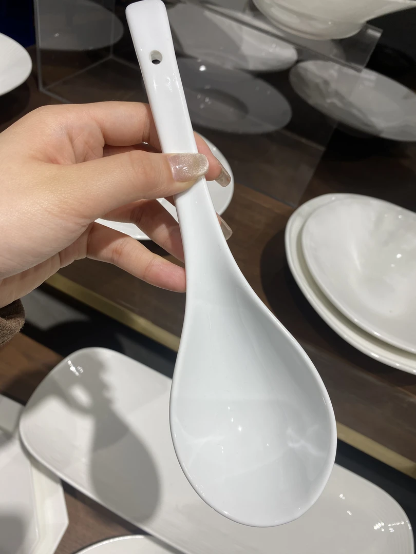 【很好用的】大汤勺纯白家用大号长柄S001 1027