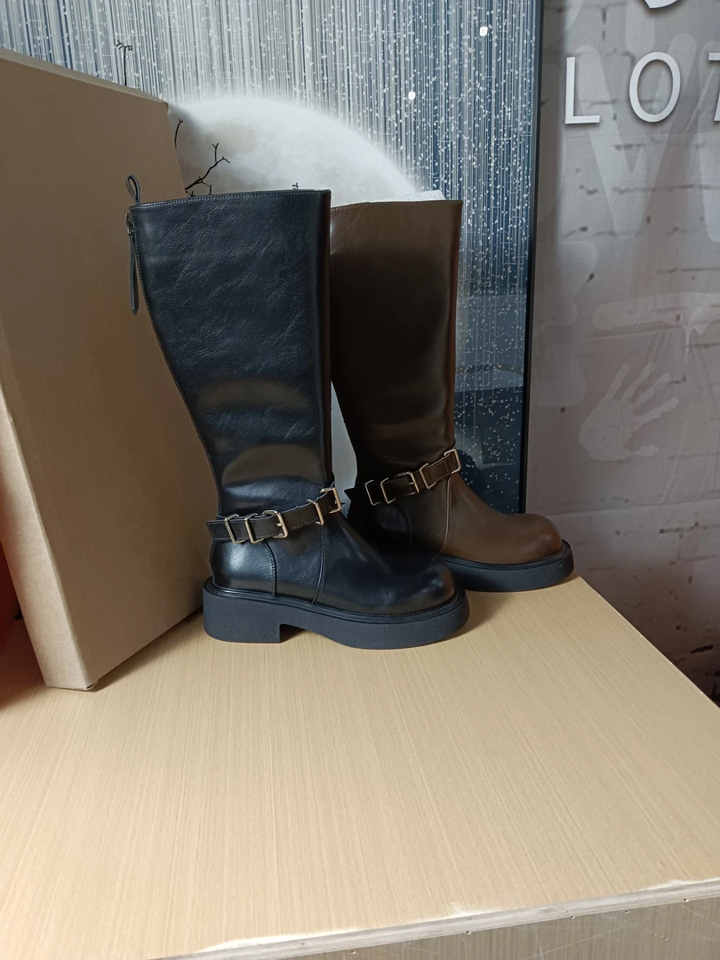 新款时尚瘦瘦靴2308－55