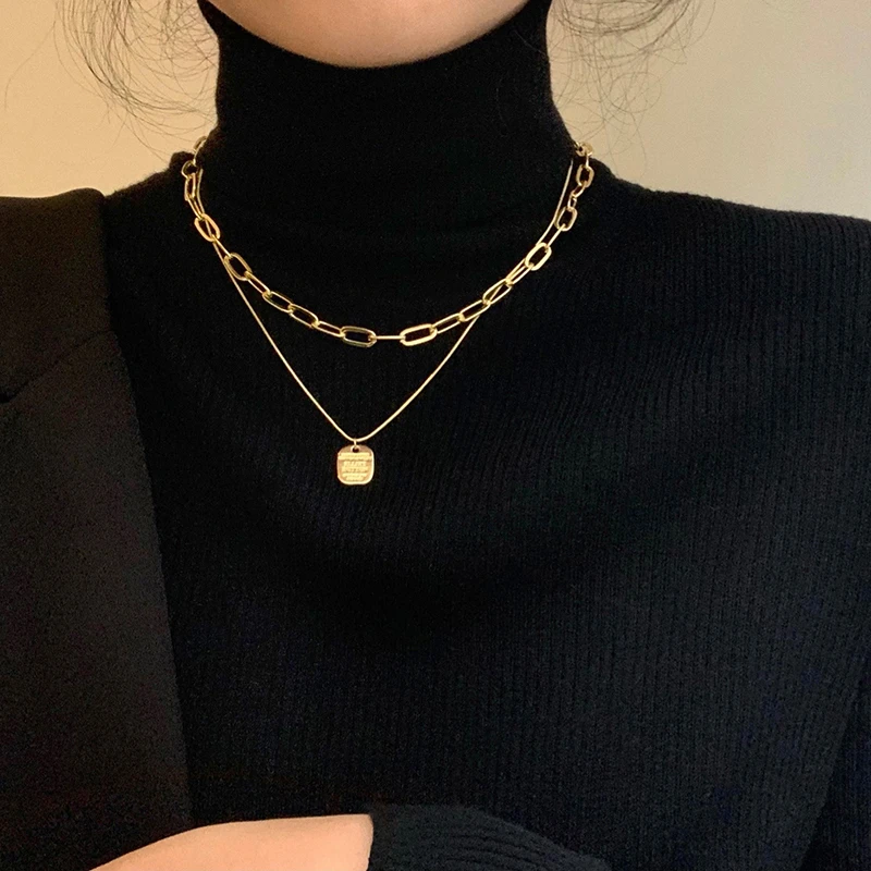 合金项链 轻奢小众设计感方牌项链女金色装饰高级毛衣链双层叠戴