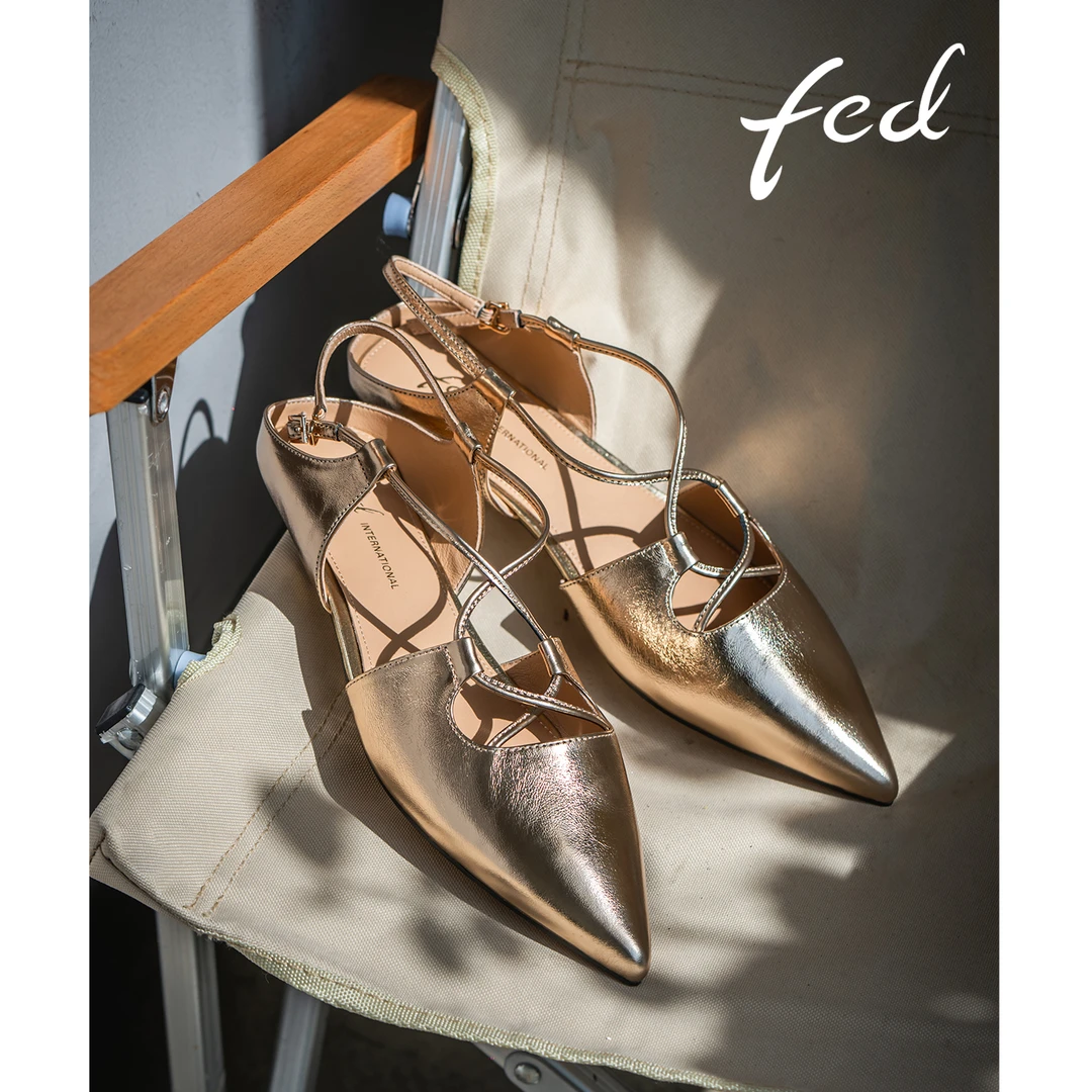 【鎏金系列】FED女鞋新款后空真皮女气质单鞋小众跟鞋DKH0073