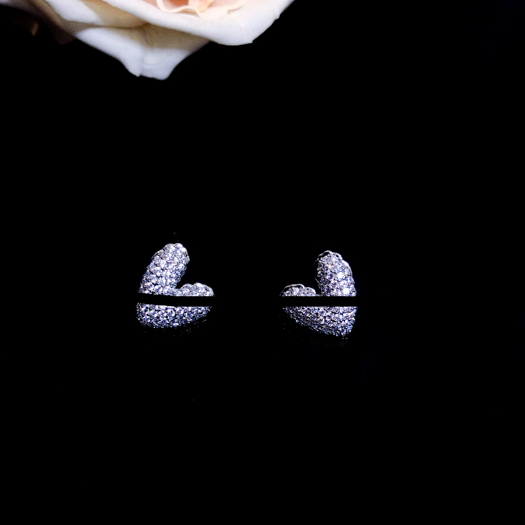 铜合金合成锆石耳饰 银色轻奢时尚百搭气质告白气球银色耳钉3378