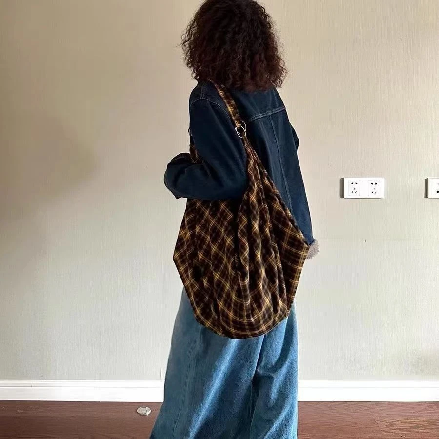 福利品直播款式黄格子单肩斜挎多用种背法包包ins风个性大包高运