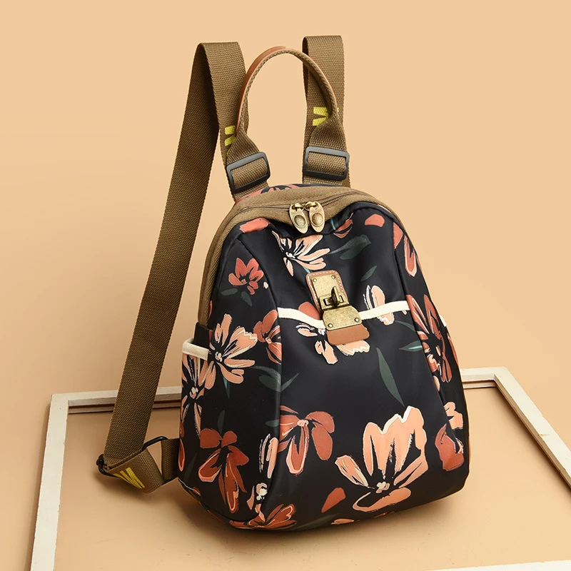 旅行双肩包女2025新款时尚轻便通勤大容量牛津布女士背包外出旅游