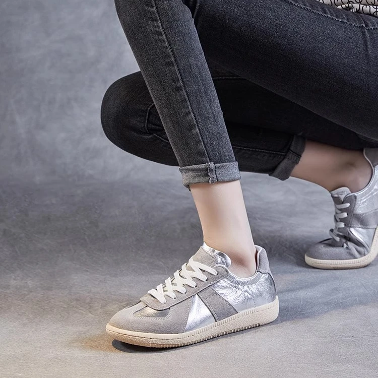 米娅女鞋银色真皮德训鞋2025春新款复古运动平底休闲系带小白鞋