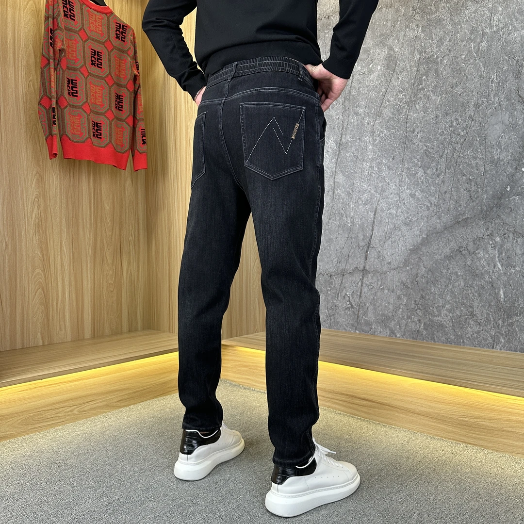6817秋冬男士加绒加厚牛仔裤百搭弹力直筒牛仔裤