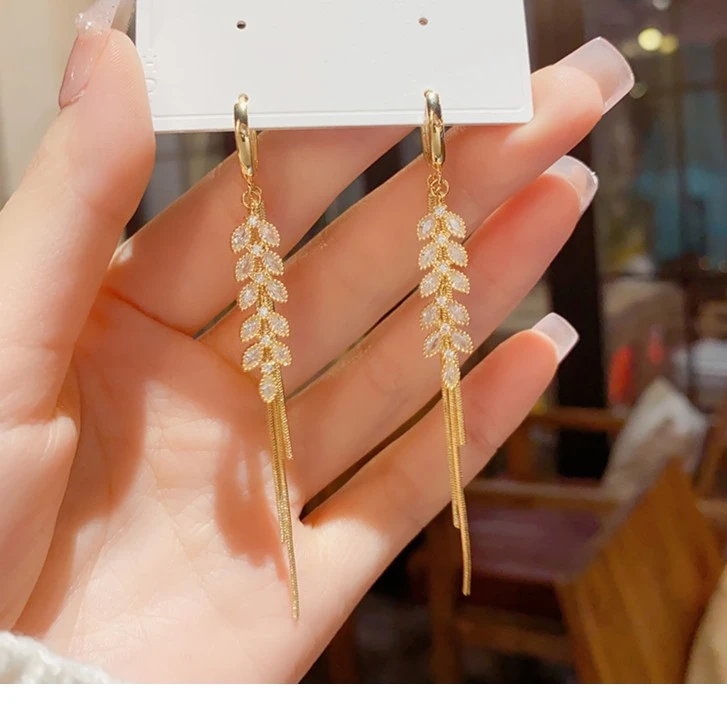 铜合金耳饰 秋冬款精致轻奢时尚锆石麦穗流苏