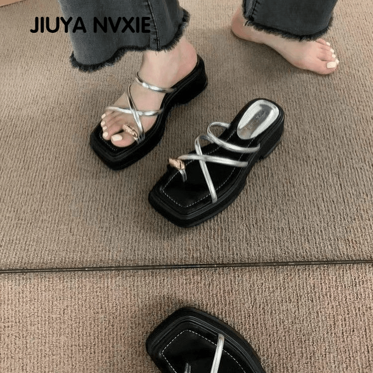 高级感厚底凉拖凉鞋女款夏外穿2024新款晚风套趾拖鞋仙女鞋松糕鞋