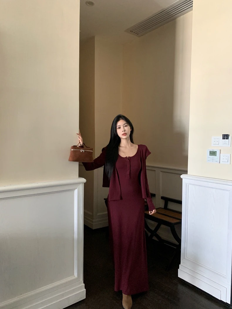 显瘦气质长袖休闲连衣裙 2024秋季新款连衣裙 8065#
