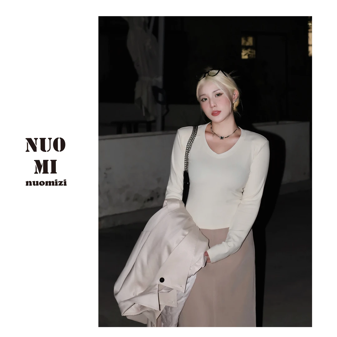 ZOZ糯米子[原生感] 长袖t恤女V领修身磨毛针织上衣