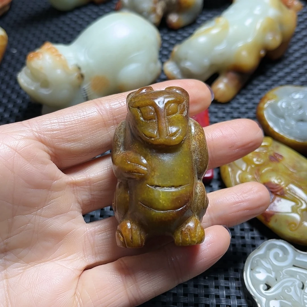 白玉菩提吊坠摆件