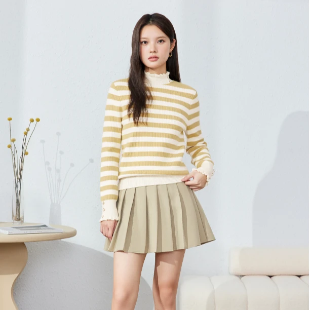 IEF/爱依服2023冬季新款时尚打底条纹显瘦圆领套头长袖针织衫女
