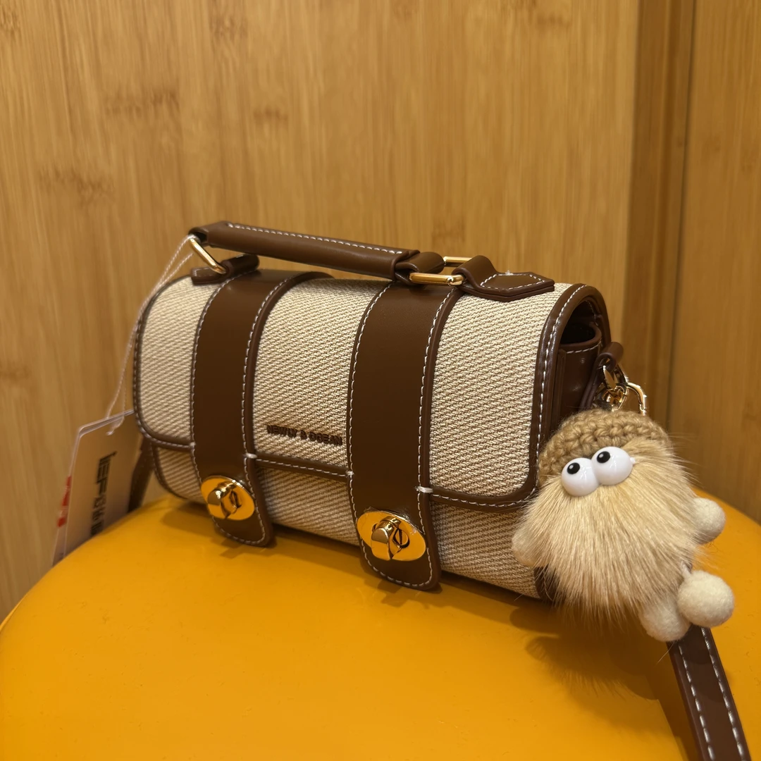 IEF/爱依服2025秋季新款小众设计高级感单肩斜挎包时尚百搭手提包