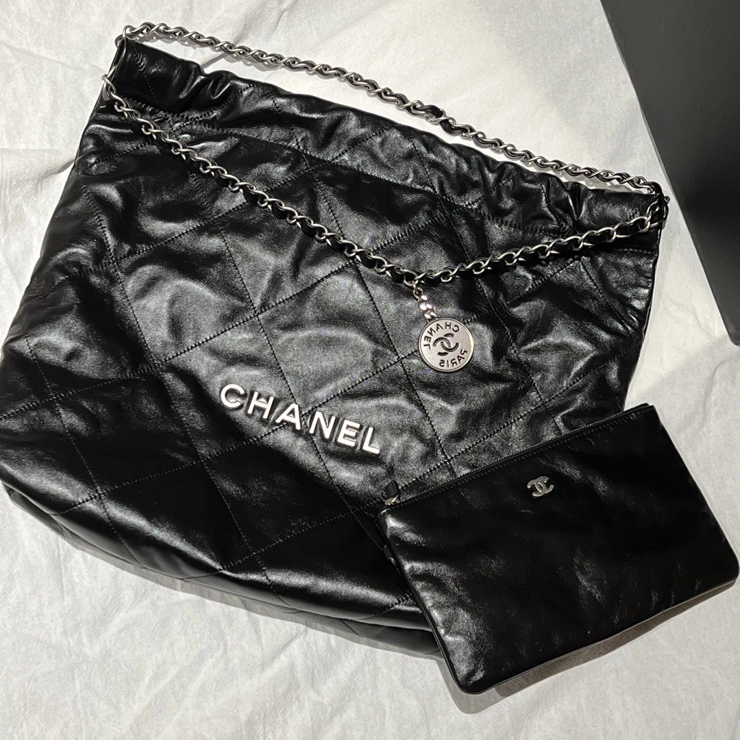 99新 Chanel/香奈儿 Chanel 22bag 黑银中号