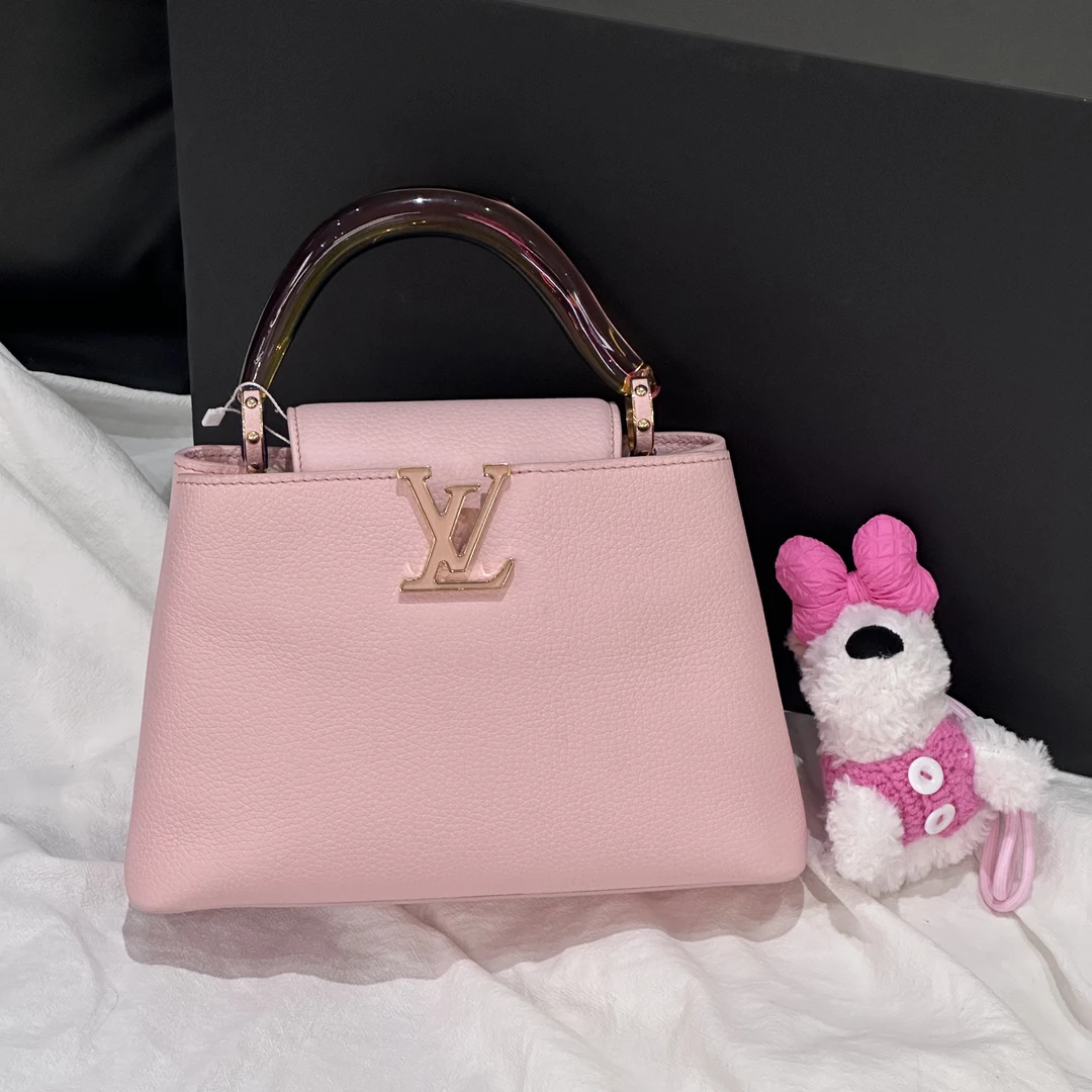 95新 LouisVuitton/路易威登 cap BB樱花粉金扣亚克力彩虹手柄