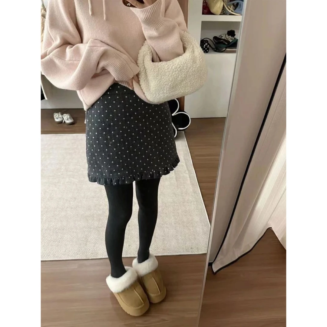 秋冬新款韩版修身高腰后橡筋设计木耳花边减龄显瘦百搭毛呢短裙女