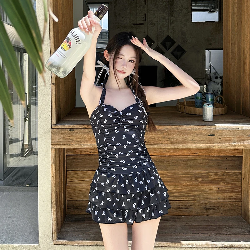 挂脖泳衣女裙式遮肉显瘦微胖保守性感黑色印花纯欲海边度假