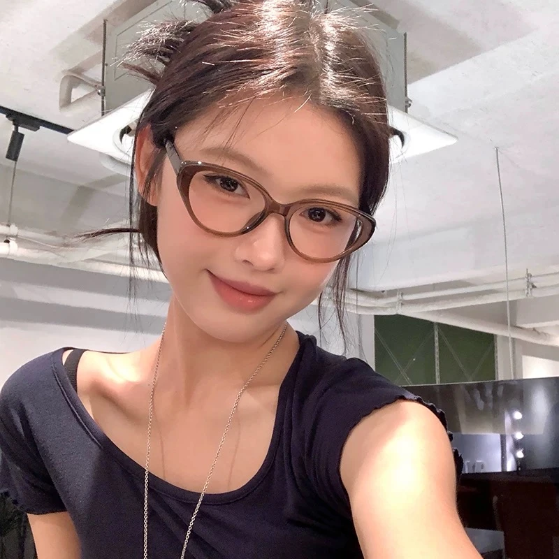 高级感韩系复古猫眼茶色眼镜小红书同款平光素颜可配近视可配度数