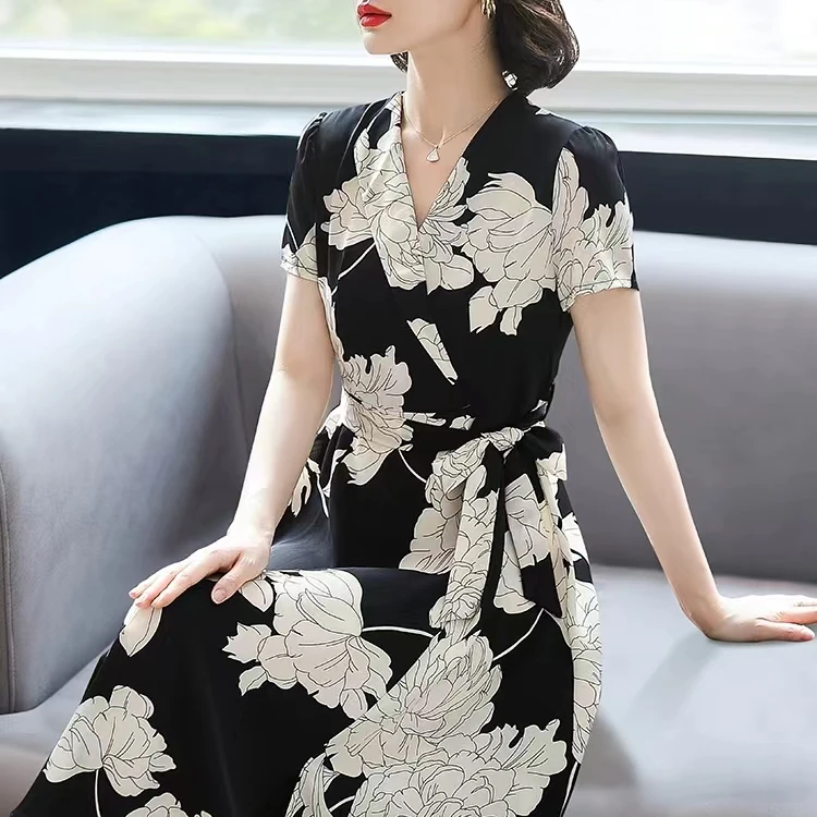 【701-800】秋冬季中老年高端气质温柔连衣裙