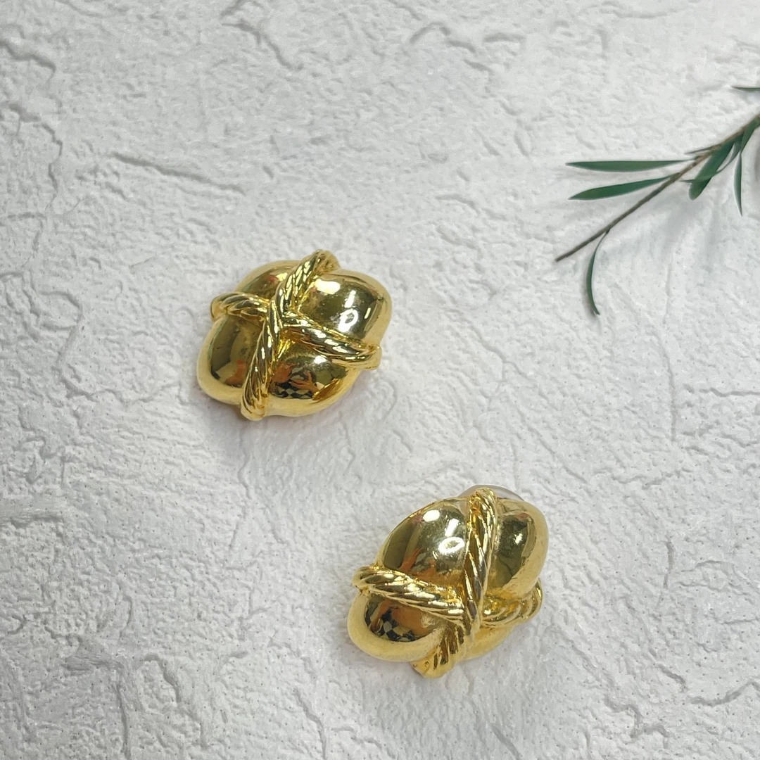 铜合金耳饰 【六六中古】孤品复古耳夹ap5430