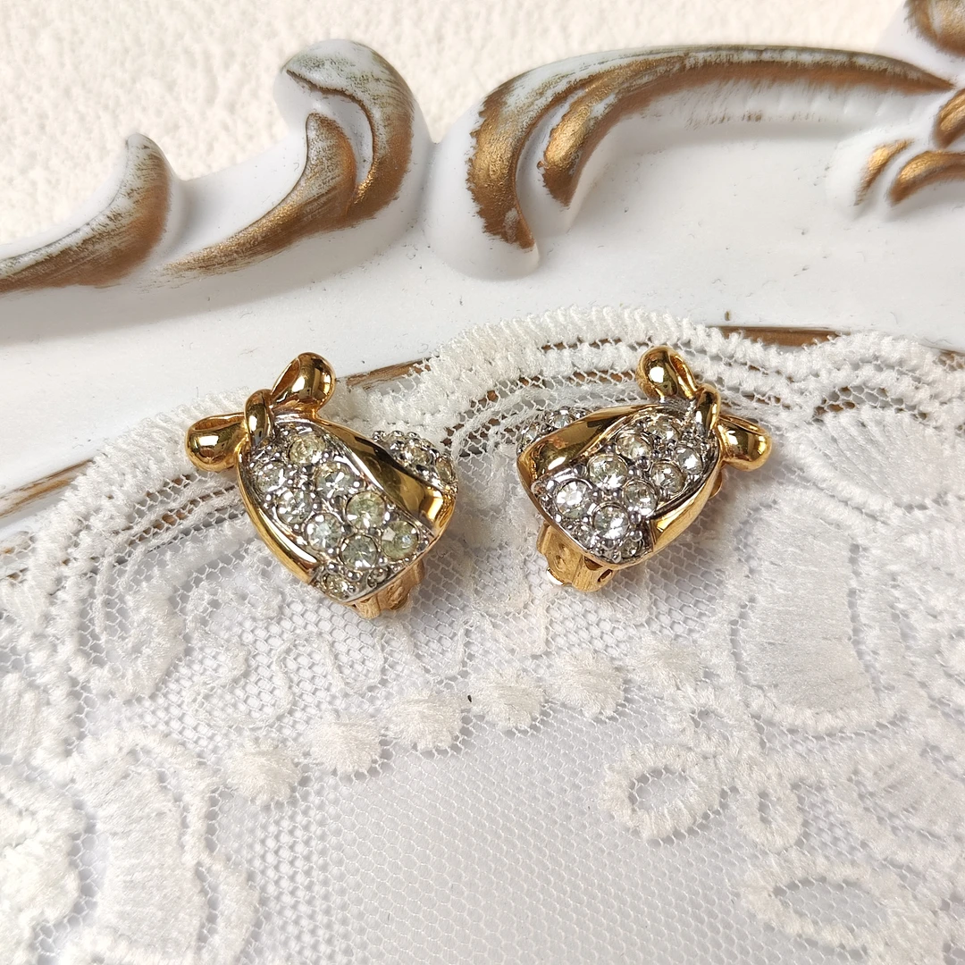 铜合金耳饰 【六六中古】孤品莲复古爱心蝴蝶结耳夹ap2977