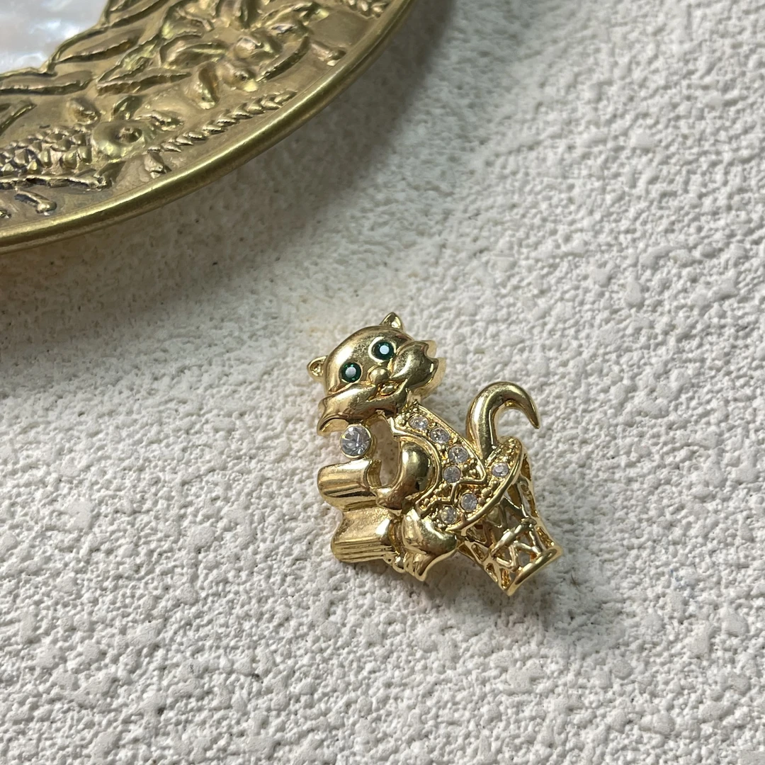 铜合金胸针 【六六中古】孤品复古胸针km9522