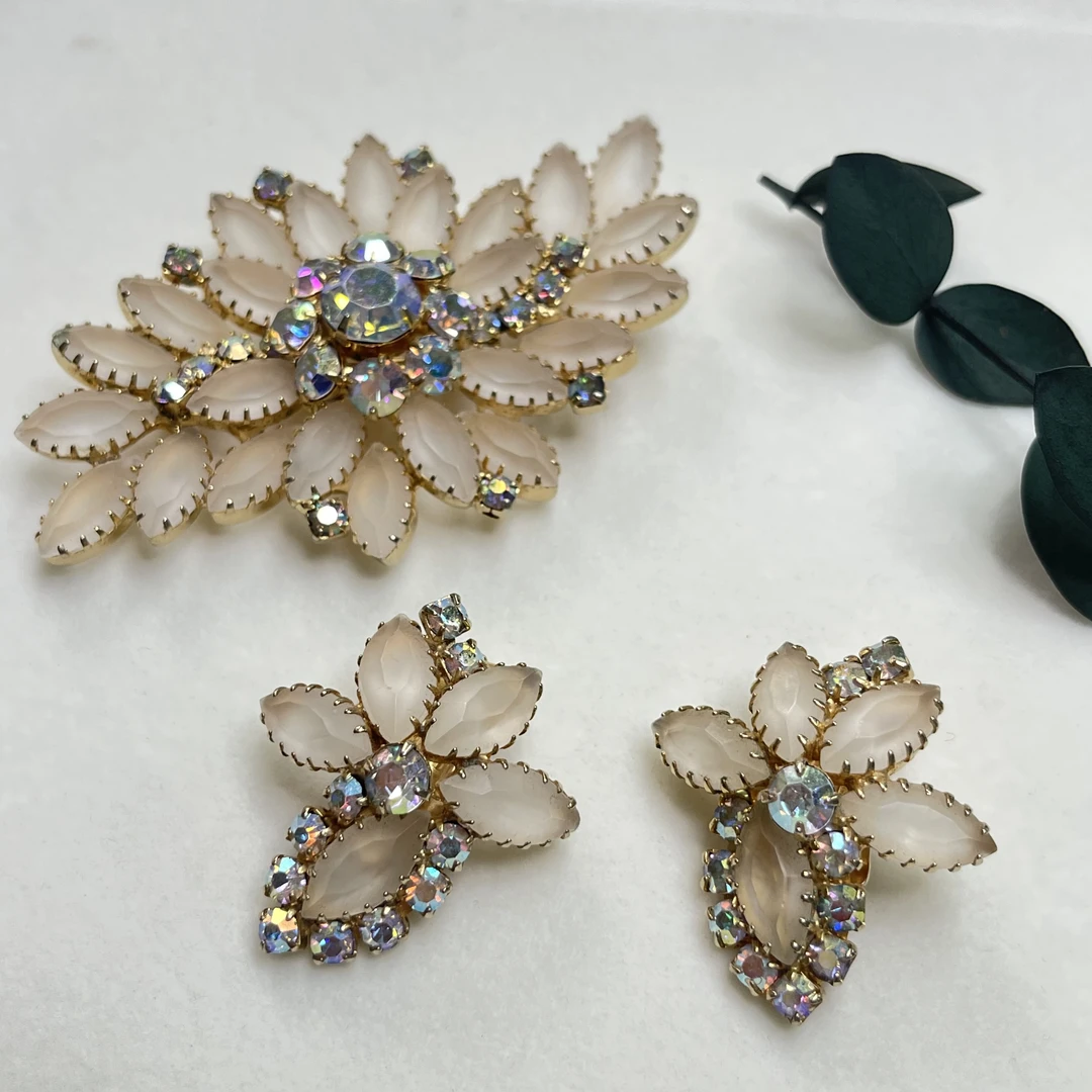 铜合金琉璃胸针 【六六中古】孤品复古胸针耳夹套装th2573