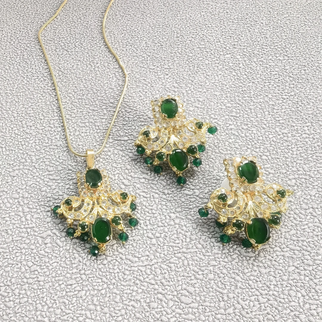 铜合金耳饰 【六六中古】孤品复古耳夹项链套装km9623