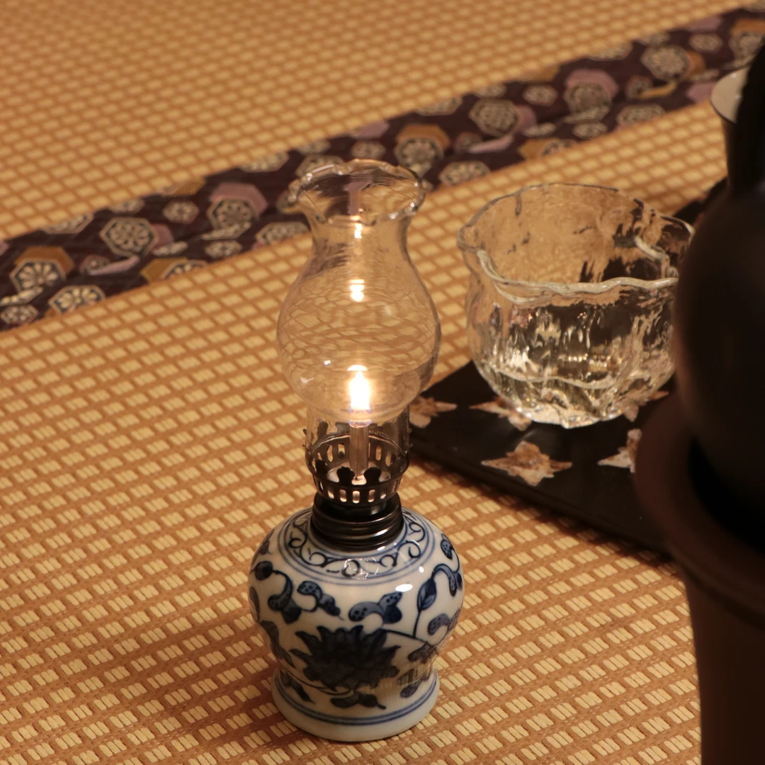 景德镇缠枝莲青花手工氛围灯-花口