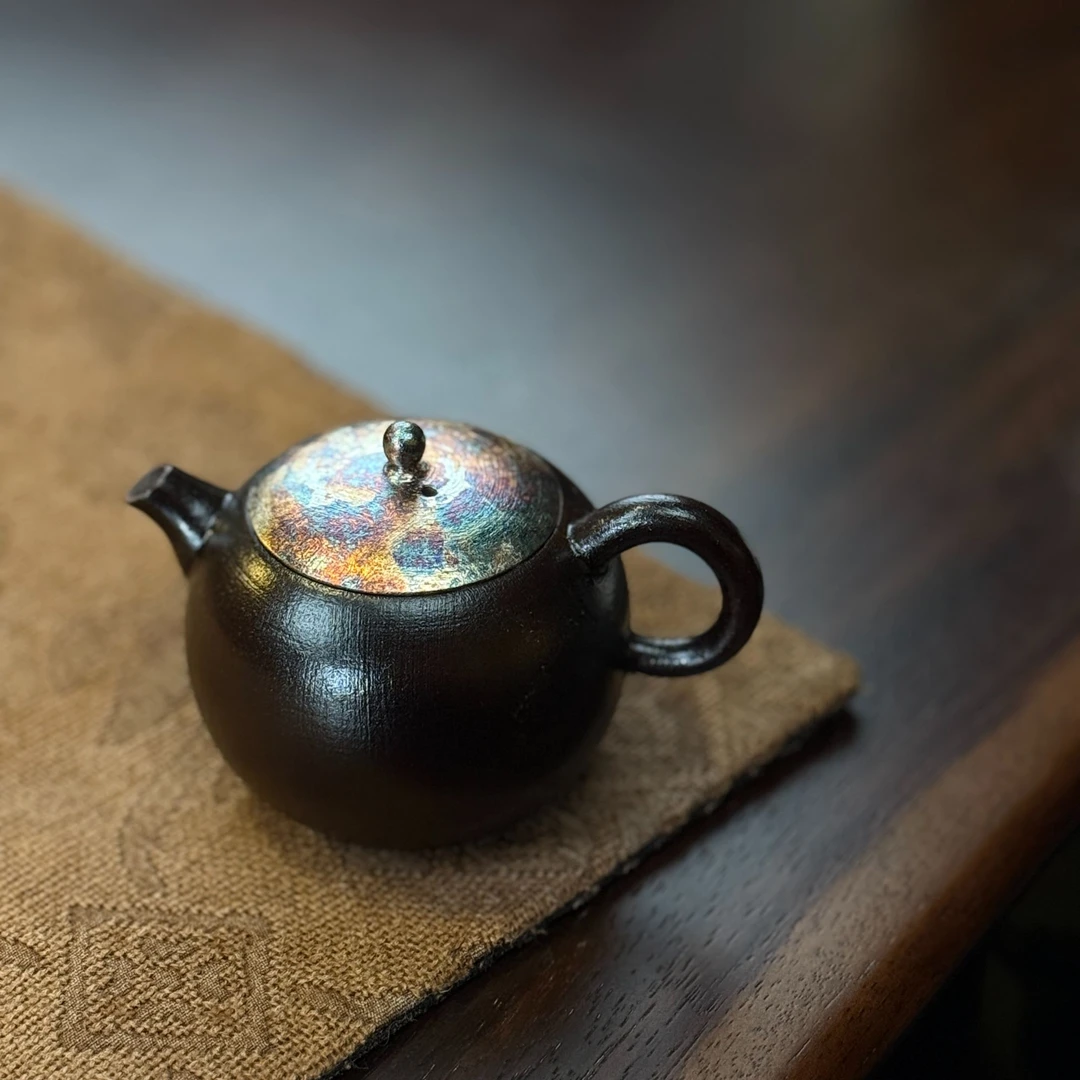 【雲梦】华彩大漆圆壶（QY0016）