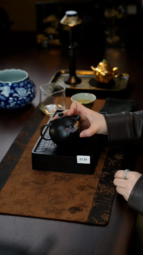 【闪购商品】雲梦茶器紫陶小壶8139