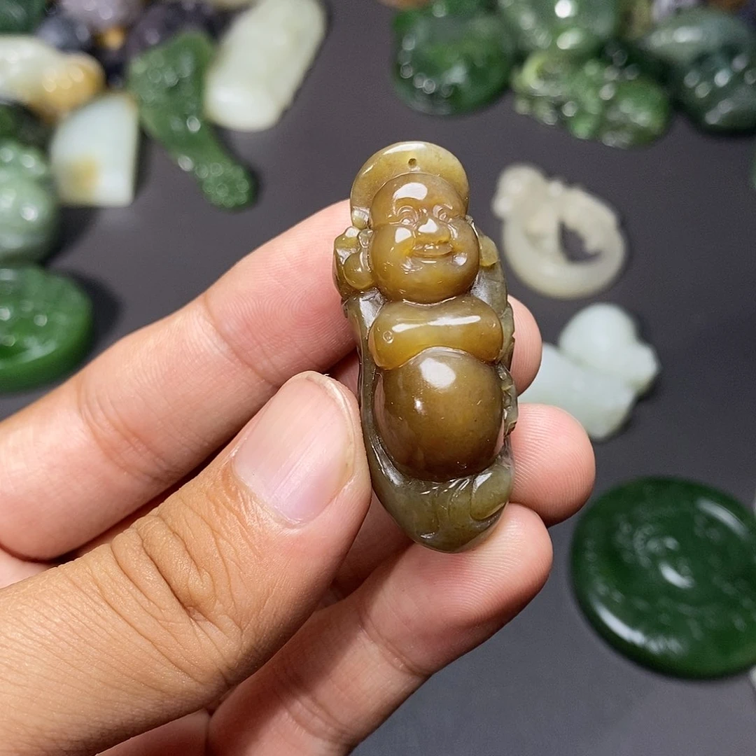 和田玉（糖玉）挂件未镶嵌