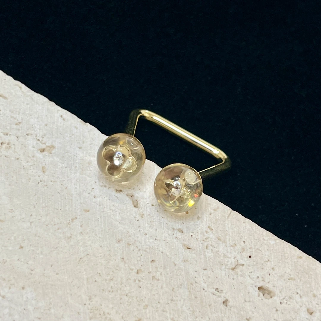 95新 LouisVuitton/路易威登 梯形球球戒指 RB4024012