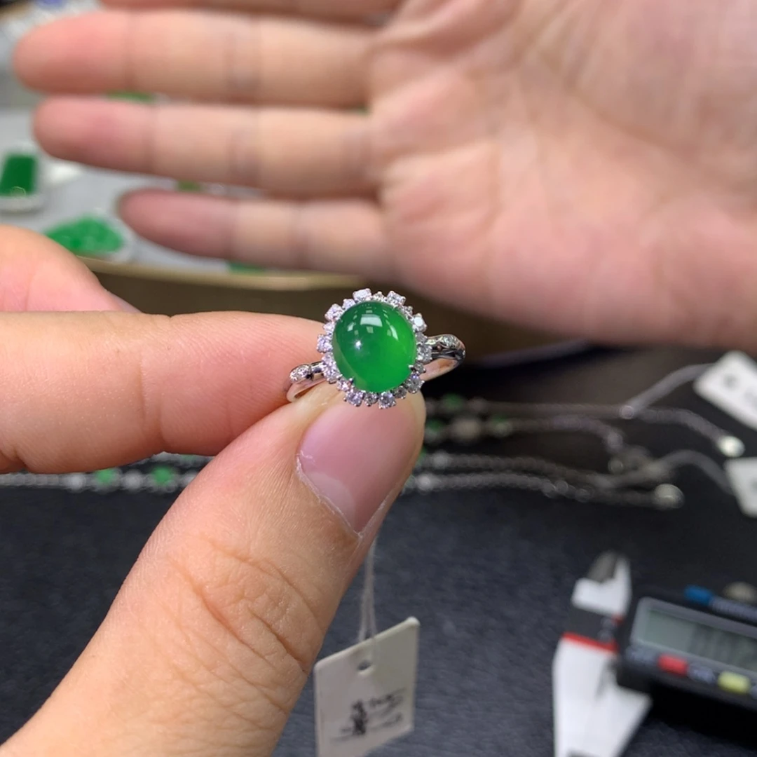【闪购商品】翡翠戒指18K金镶嵌